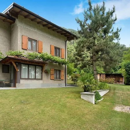 Stabol Ferienhaus *